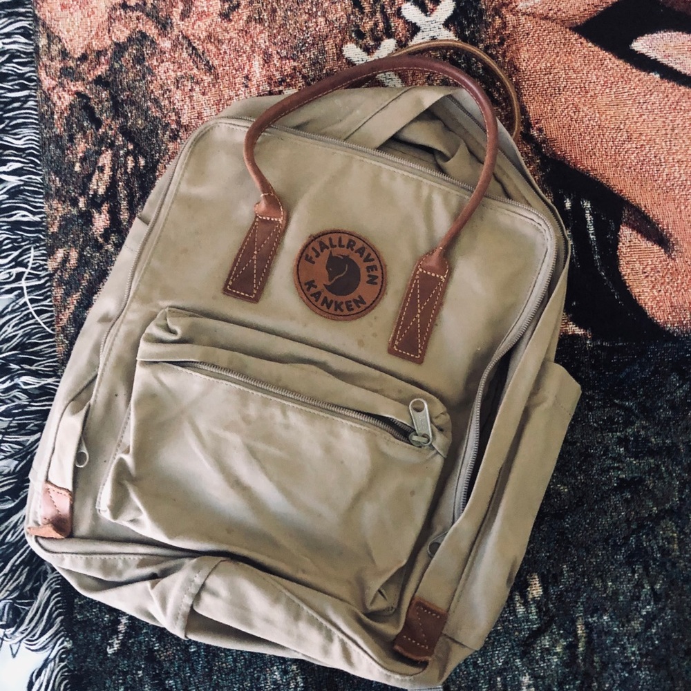 Fjallraven kanken bag